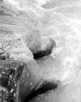 gal/b3_bw/_thb_patterns_in_rock_whitewater_bw.jpg