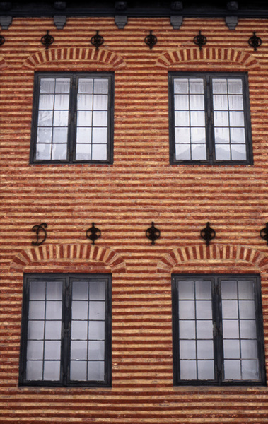 gal/windows/windows_oslo_old_town.jpg