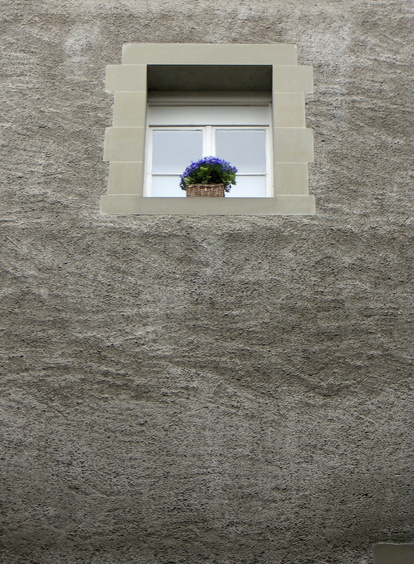 gal/windows2/window_geneva.jpg